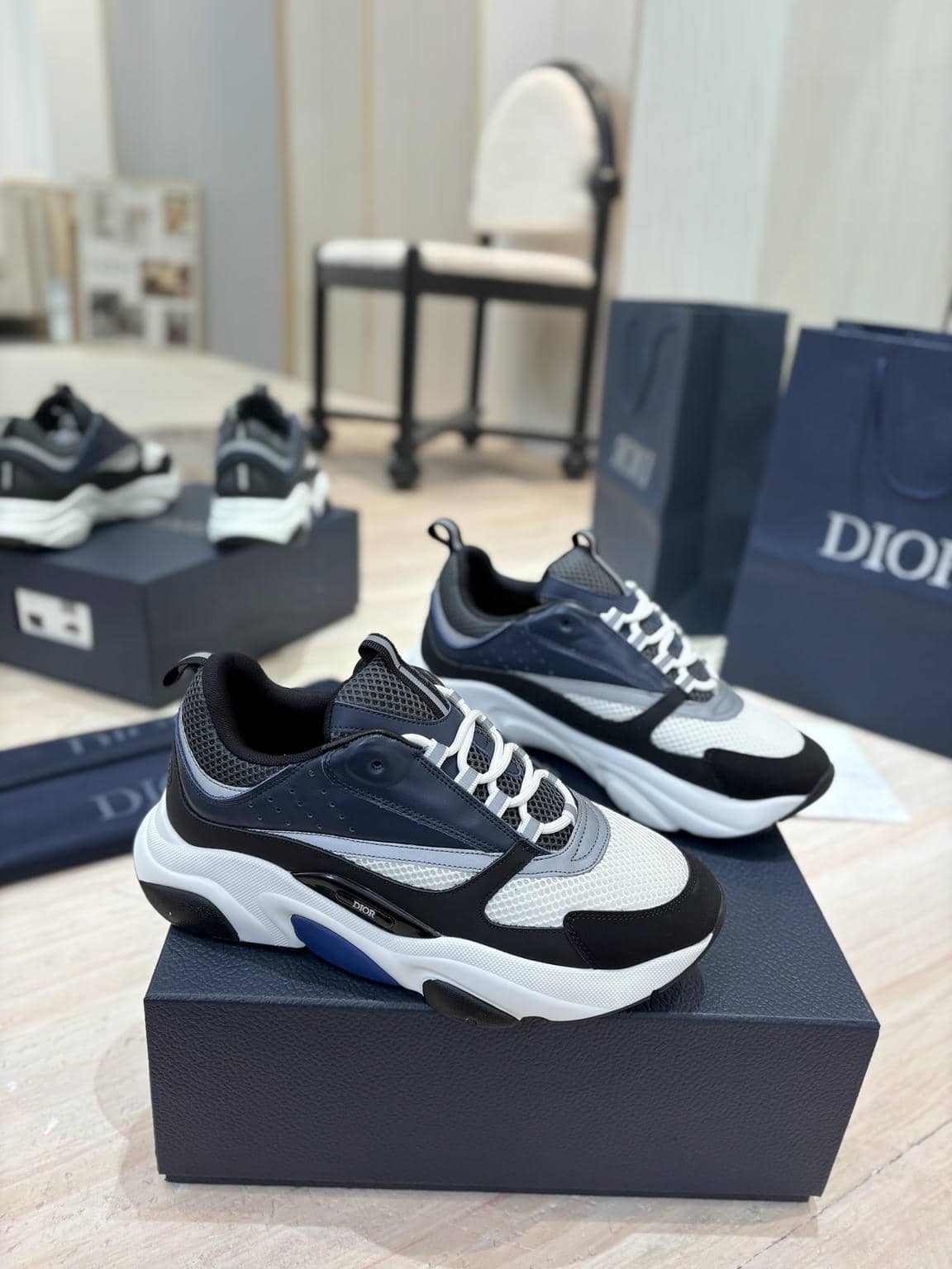 Dior B22 Sneaker-16